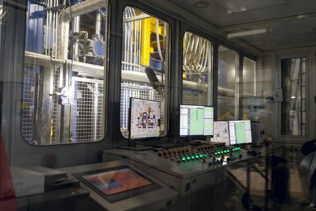 2022-04-15_16-24-11-min.jpg 2022-04-15_16-24-11-min.jpg