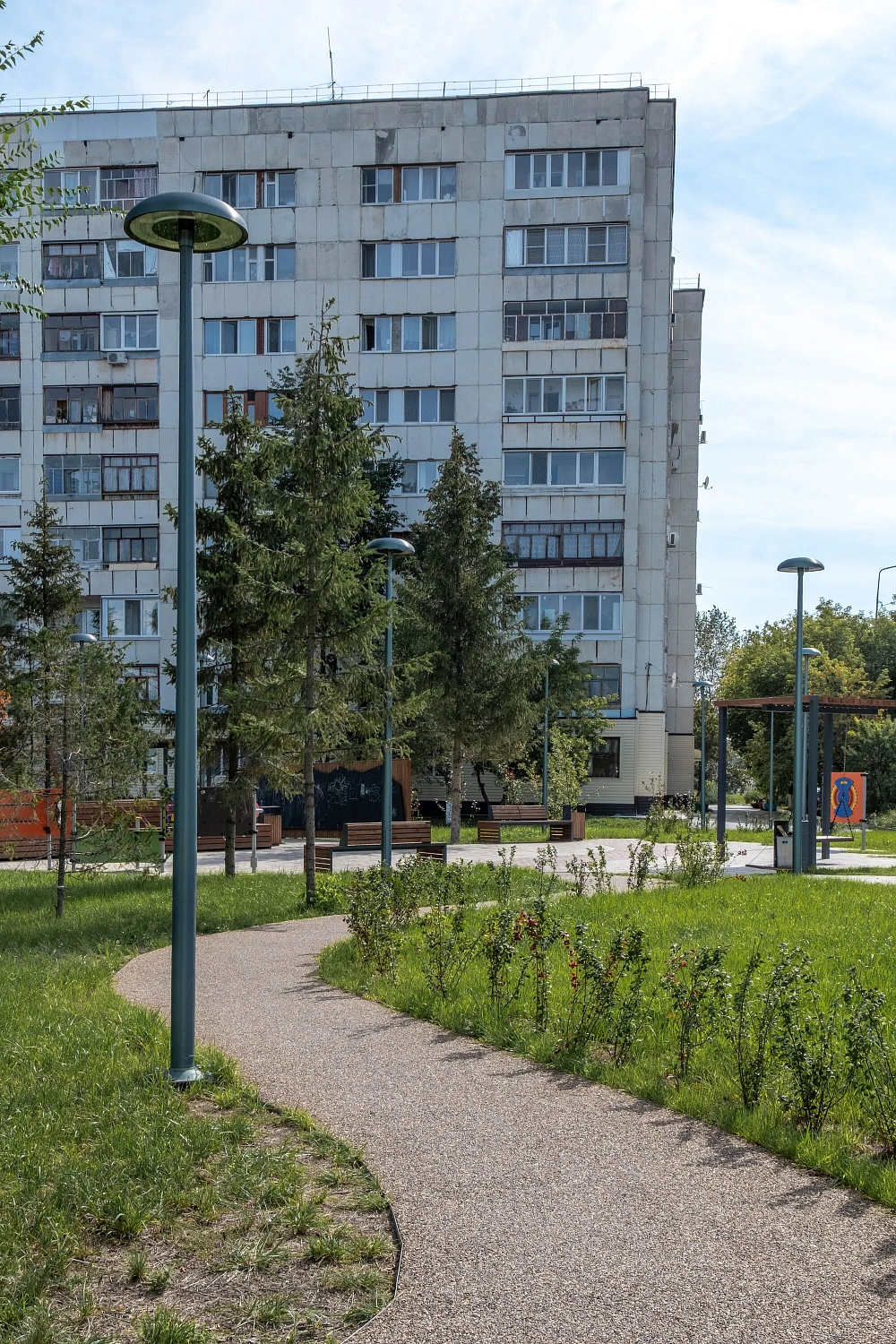 Сквер Радужный в Тюмени